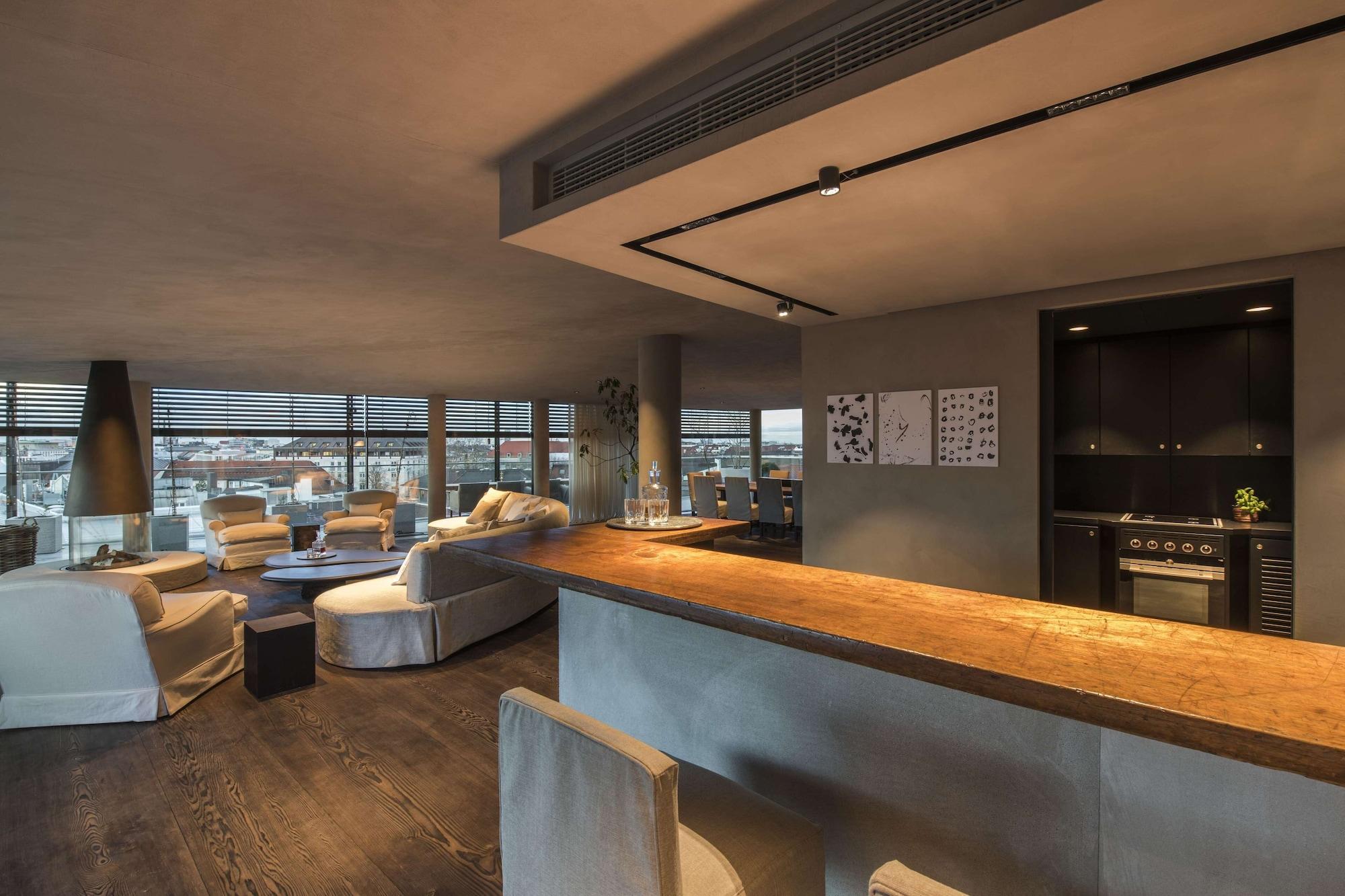 호텔 바이에른 호프 뮌헨 외부 사진 The Sky Bar