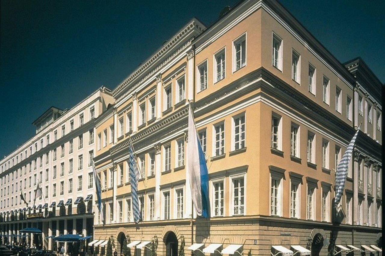 호텔 바이에른 호프 뮌헨 외부 사진 The Grand Hotel