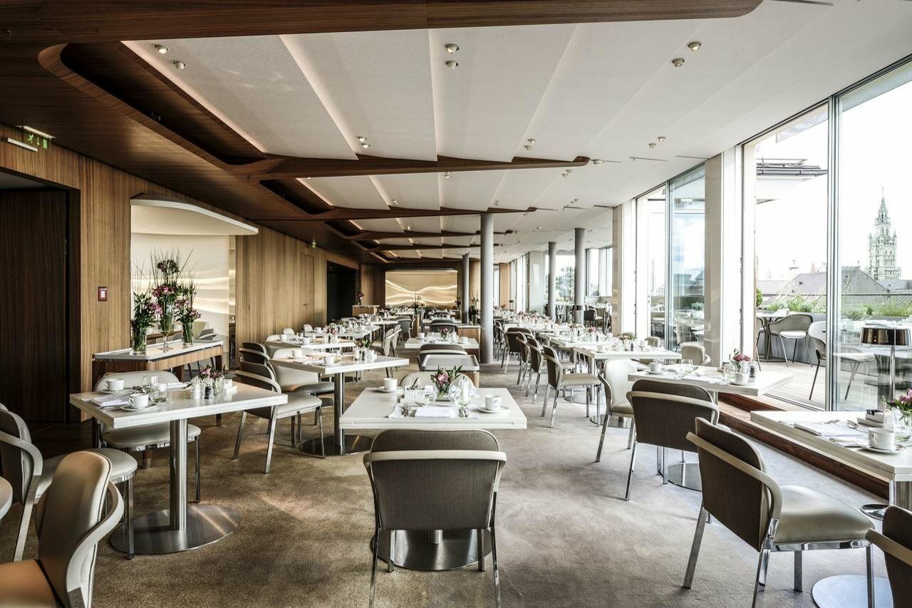 호텔 바이에른 호프 뮌헨 외부 사진 The restaurant